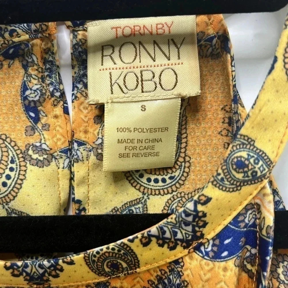 Torn by Ronny Kobo scarf Celina Long Dress Peach size small - Picture 6 of 8